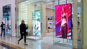 Factory Price P1.53 P2 P2.5 P3 Floor Standing Led Poster Full Color Outdoor Commercial Advertising Led Display Screen