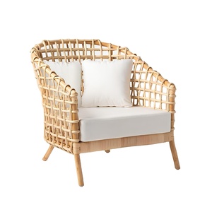 Belle chaise en rotin de haute qualité pour salle à manger intérieure/extérieure confortable pour les hôtels, les parcs et le salon - Product Image 3