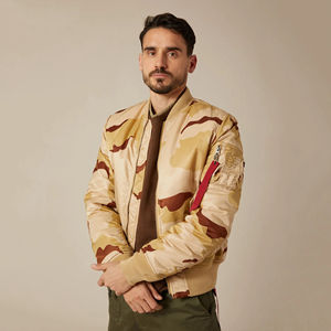 Chaqueta Bomber Cortavientos de Moda para Hombre con Capucha, Cuello Alto y Decoración de Bolsillos, Chaqueta con Cierre de Cremallera de Color Sólido - Product Image 4
