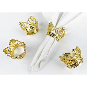 Anneau de serviette en métal de conception de couronne de bijoux en or anneau de tissu boucle de serviette adaptée à la décoration de fête de banquet de mariage 2023 - Product Image 1