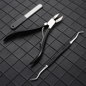 Coupe-ongles de beauté Ciseaux Limes à ongles Ciseaux en acier inoxydable Ensemble de manucure professionnel avec pochette - Product Image 6