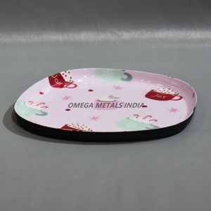 Délicieux plateau rose avec des motifs de tasse fantaisistes idéaux pour afficher des friandises et améliorer les occasions festives - Product Image 2