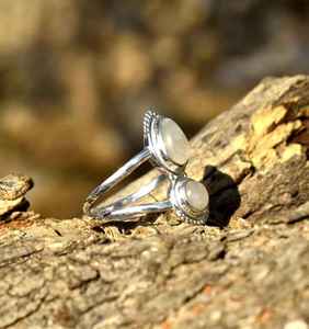 Bague en pierre de lune flashy en argent sterling 925 faite à la main, conception unique, pierre précieuse blanche naturelle - Product Image 2