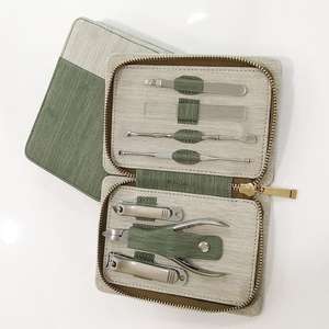 Juego de Manicura y Pedicura 7 en 1 de Acero Inoxidable Premium con Caja de Regalo, Logotipo Personalizado, Herramientas Profesionales para Técnicos de Uñas - Product Image 4