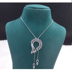 Juego de joyas de diamantes americanos ligeros pero lujosos de calidad de confianza para regalías diarias disponible a precio de exportación - Product Image 2