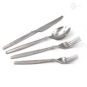 Ensemble de couverts classiques en acier inoxydable pour hôtels et fêtes |   Couverts professionnels écologiques avec couleurs personnalisées - Product Image 6