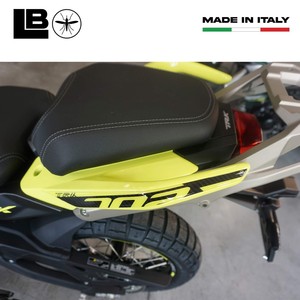 Adesivi 3D Personalizzati per Manopole Moto Compatibili con Benelli TRK 702 e 702X - Product Image 4