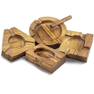 Cenicero de Madera Maciza de Nogal para el Hogar, Venta al por Mayor |   Acabado Liso |   Logotipo Personalizado - Product Image 1