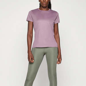 Camiseta de Manga Corta con Cuello Redondo de Algodón y Elastano de Alta Calidad para Mujer, con Logotipo Personalizado - Product Image 6