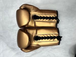 Gants de boxe professionnels en gros 14oz Gants de boxe d'entraînement sportif colorés de haute qualité - Product Image 3