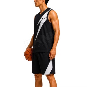 Meilleurs uniformes de basketball personnalisés avec logo, fabriqués par un fabricant de renom, nouvelle collection, design haut de gamme, longue durée, en promotion - Product Image 3