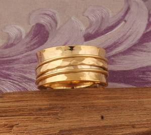 Bague en laiton dorée au toucher, design bohème moderne, personnalisable, unisexe, bijoux de mode, bagues de mariage et d'anniversaire, achat en gros - Product Image 3