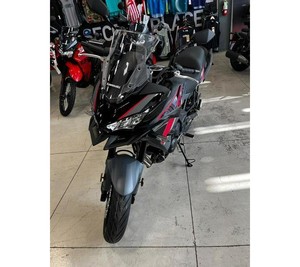 Pida la NUEVA Motocicleta Kawasaki KLE 500 ABS Adventure 2026 con Chasis de Aluminio, Garantía y Personalización OEM - Product Image 2