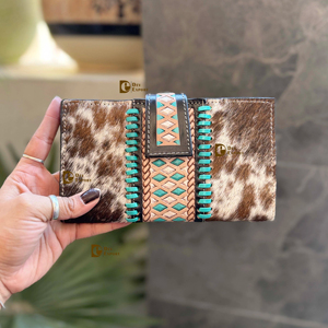 Funda de teléfono con diseño de piel de vaca occidental, novedad, tallado a mano, cartera con estilo, multiusos, bolso de mano para mujer - Product Image 1