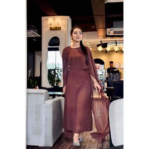 Vestido de Noche Elegante de Satén con Capa, Estilo Tubo, Técnica de Ganchillo, Corte Imperio, Escote Corazón, Vintage para Eventos Especiales - Product Image 6