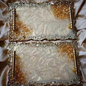 Plateau artisanal en résine et métal durable avec motif végétal pour le rangement des épices, des huiles et des sauces dans la cuisine, présentoir élégant pour le comptoir - Product Image 5