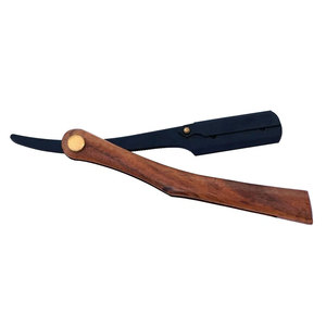 Maquinilla de afeitar de borde recto negra completa para hombre profesional con cuchillas intercambiables con mango de madera para un diseño de afeitado facial y corporal perfecto - Product Image 1