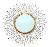 Cadre de miroir en résine artisanale en métal finition antique dorée moderne Décoration d'intérieur unique Sculpture Art déco pour suspension murale