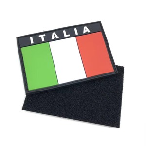 แผ่นปะยางแผ่นปะพีวีซีแบบนิ่มสำหรับติดยี่ห้อเสื้อผ้าแผ่นปะติด3D ลายการ์ตูนรถยนต์ - Product Image 5