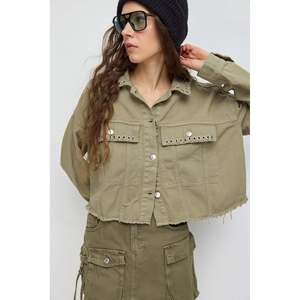 Chaqueta Vaquera con Detalles de Accesorios - Product Image 1