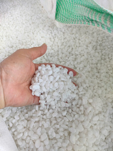 Approvisionnement en vrac en pierre naturelle de cailloux blancs crème pour l'aménagement de villas de qualité supérieure pour l'exportation! - Product Image 2
