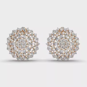 Encantadores Pendientes de Diamantes con Diseño Floral en Oro Blanco y Amarillo para Fiestas - Product Image 1