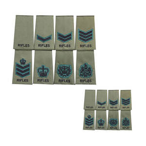 Diapositivas de rango REME Diapositivas de rango mejor personalizadas al por mayor y color verde con bordado marrón y blanco - Product Image 4