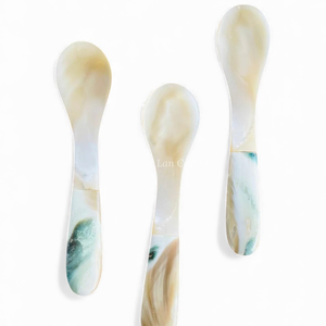Cuchara de Nácar para Servir Yogur y Caviar, Producto Artesanal de Vietnam - Product Image 4