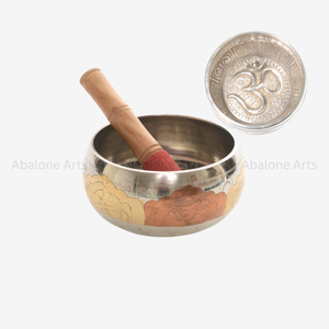Lot de 3 bols chantants en laiton faits à la main 12x5 10x6 9x5 1.22 kg en vrac en gros pour la guérison et la méditation par le son des chakras - Product Image 3