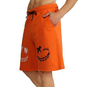 Suministro directo de fábrica Pantalones cortos de serigrafía de nuevo estilo Color único Ligero Secado rápido Tela cómoda Pantalones cortos de hombre - Product Image 2