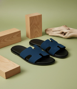 Sandales à enfiler en cuir pour hommes, avec semelle en caoutchouc antidérapante, confortables et douces, pour l'intérieur et l'extérieur - Product Image 1