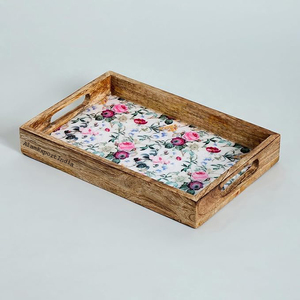 Bandeja de Servir de Madera de Mango con Acabado Natural, Diseño Único Pintado a Mano, Moderna y Lujosa, Forma Rectangular para Mesa - Product Image 4