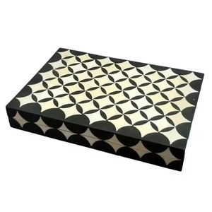 Caja de joyería con incrustaciones de hueso clásico/caja de almacenamiento con diseño de resina hecha a mano india con incrustaciones de hueso - Product Image 1