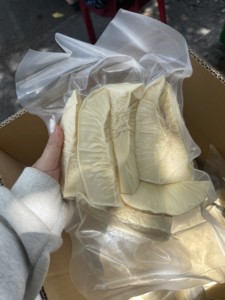 100% de fruits à pain frais congelés pelés et tranchés du Vietnam, parfaits pour la friture, la torréfaction, la cuisson au four et les plats de fruits à pain surgelés - Product Image 6