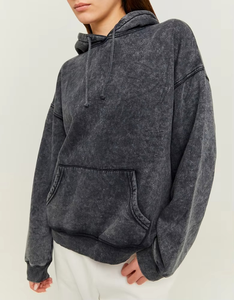 Vente en gros Sweatshirt à capuche pour femmes à épaules tombantes délavée à l'acide sur mesure sweat-shirt pour femmes Hip Hop respirant avec logo sérigraphié personnalisé - Product Image 5