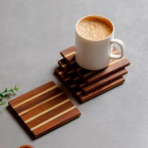 Ensemble de sous-verres carrés en bois faits à la main, résistants à la chaleur, durables, pour la protection de la table à café ou à thé - Product Image 5