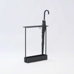 Porte-parapluie en fer fonctionnel avec un grand espace de rangement pour les bâtons de parapluies et les cannes dans les zones domestiques ou commerciales - Product Image 5