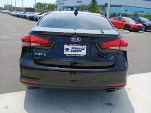 Kia usado 2017. Fuerte B - Product Image 2