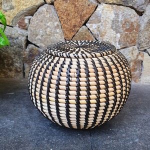 กล่องหวายทรงกลม ของตกแต่ง กล่องเก็บของทำมือ เป็นมิตรกับสิ่งแวดล้อม ของตกแต่งบ้านจากธรรมชาติ ขายส่งจากเวียดนาม - Product Image 2