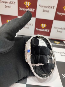 Luxueux 40mm Carré Automatique En Acier Inoxydable Montre-Bracelet VVS Moissanite Diamant Verre Cadran Parfait Mécanique Cadeau pour Lui - Product Image 4