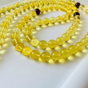 Perles de Mala en Ambre Baltique Doré Clair 108 avec Entretoises Cerise - Product Image 3