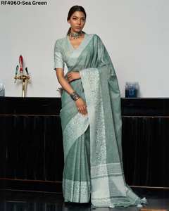 Sarees en lin élégant avec rayures subtiles et bordure contrastée Tissu léger et respirant avec chemisier assorti pour une tenue de fête - Product Image 4