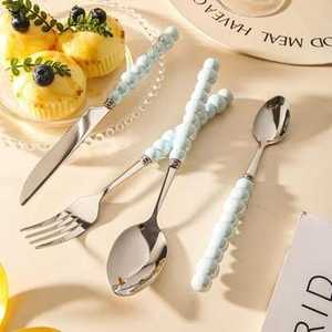 Juego de cubiertos modernos de lujo para bodas y juego de cubiertos de acero inoxidable para regalo de negocios juego de cubiertos con mango de resina perla - Product Image 1