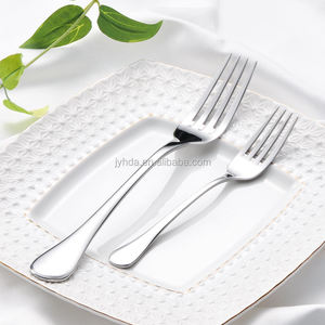 Ensemble de couverts de cuisine élégants en argent pour offrir en cadeau, pour la salle à manger à domicile, l'hôtel et les cafés, fabriqués en acier inoxydable de haute qualité - Product Image 3