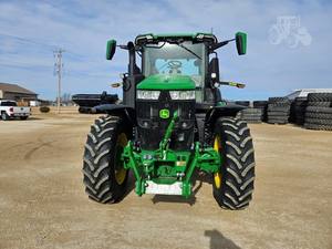 2021 Johnn Deere 7R 310 Mini Tractor 4WD/2WD Motor diésel 4x4 Drive 70/90/100/120HP Potencia nominal - Product Image 6