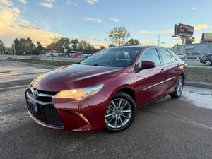 Auto Usado Económico Toyota Camry 2017 con Volante a la Izquierda - Product Image 3