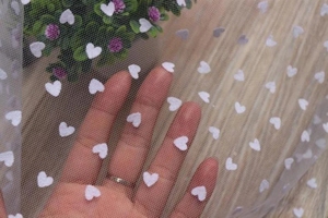 Tissu filet de qualité supérieure pour robes de mariée personnalisées vêtements de fête sur mesure et décoration intérieure personnalisée conçue pour compléter votre style - Product Image 2