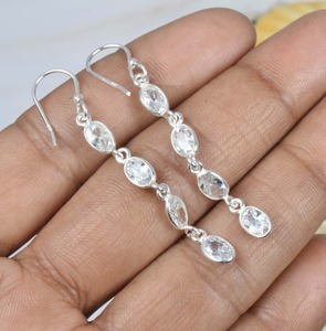 ต่างหูพลอยบุษราคัมสีขาวทรงรี925ต่างหูหินสีเงินสเตอร์ลิงแข็งสำหรับผู้หญิงต่างหูเงินแบบห้อย - Product Image 4