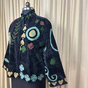 Boho Chic Retro Chic Women's Free Size Coat Hand Embroidered Black Floral Velvet Suzani Jacket with Open Front <b>Winter</b> Wear Robe - Product Image 6