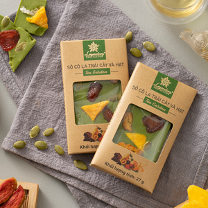 Barre de chocolat au matcha personnalisée de qualité avec fruits secs et noix pour cadeau de Noël - Product Image 2